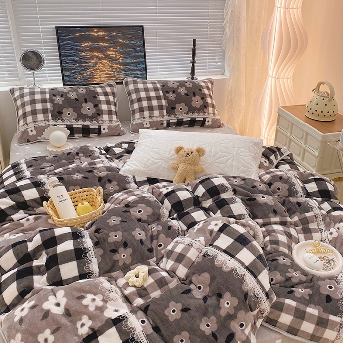 91家纺网 家纺一手货源 找家纺 顾里2021新款ins韩国高端保暖牛奶绒四件套 格子碎花