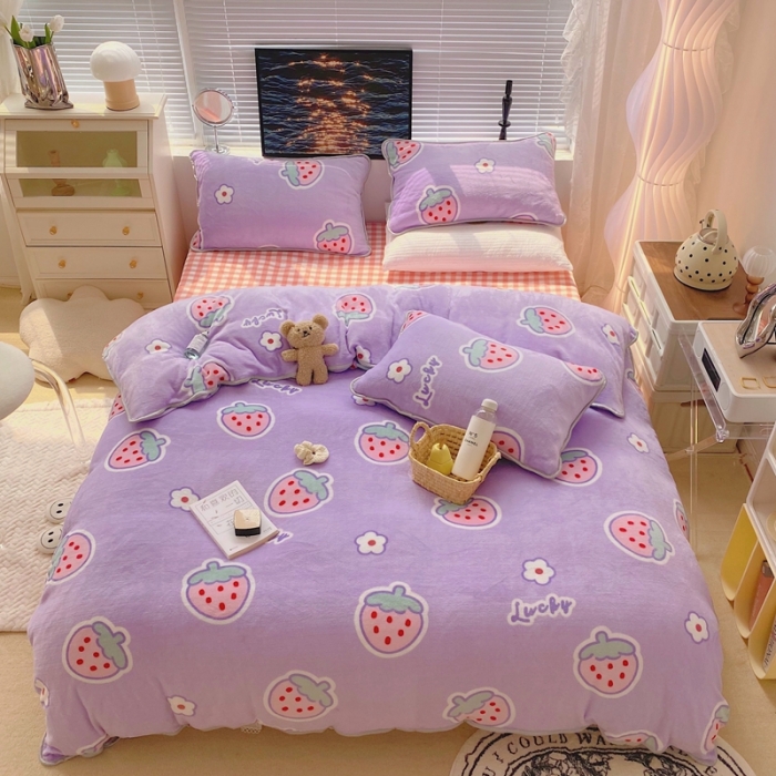 91家纺网 家纺一手货源 找家纺 顾里2021新款ins韩国高端保暖牛奶绒四件套 可爱草莓