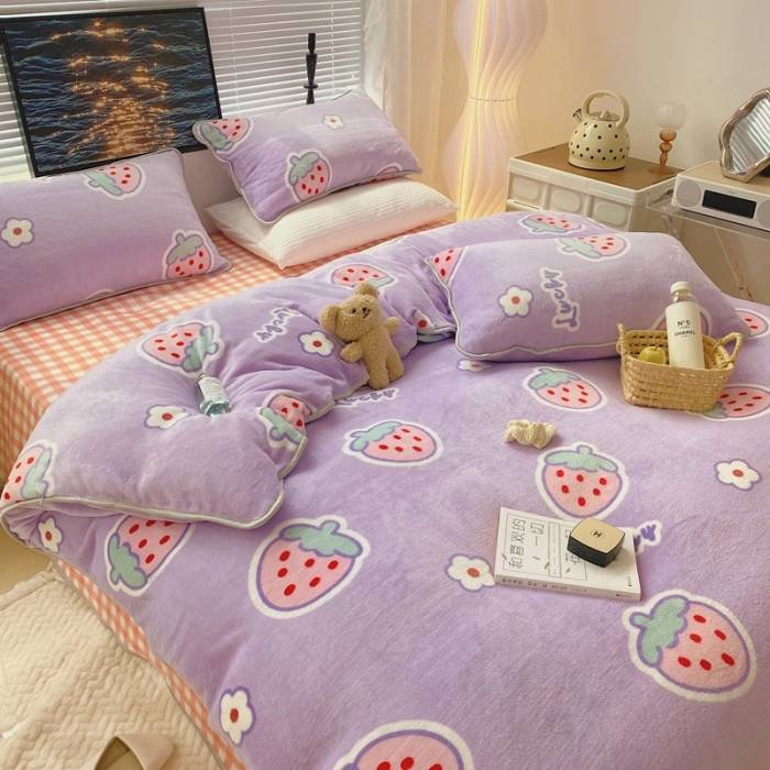 91家纺网 家纺一手货源 找家纺 顾里2021新款ins韩国高端保暖牛奶绒四件套 可爱草莓