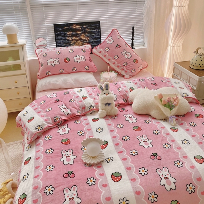 91家纺网 家纺一手货源 找家纺 顾里2021新款ins韩国高端保暖牛奶绒四件套 蕾丝兔兔