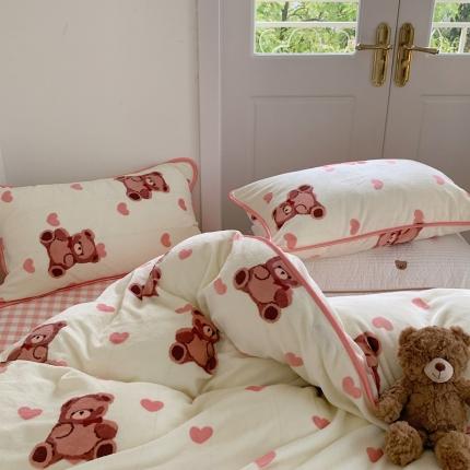 91家纺网 家纺一手货源 找家纺 （总）顾里2021新款ins韩国高端保暖牛奶绒四件套