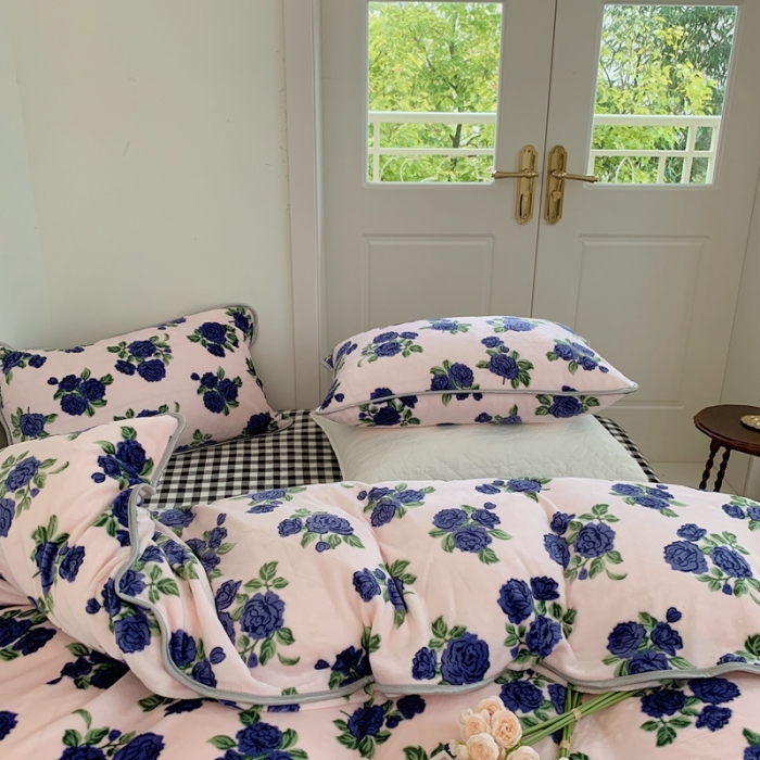 91家纺网 家纺一手货源 找家纺 顾里2021新款ins韩国高端保暖牛奶绒四件套 韩国紫花