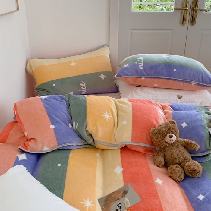 91家纺网 家纺一手货源 找家纺 顾里2021新款ins韩国高端保暖牛奶绒四件套 点点彩虹