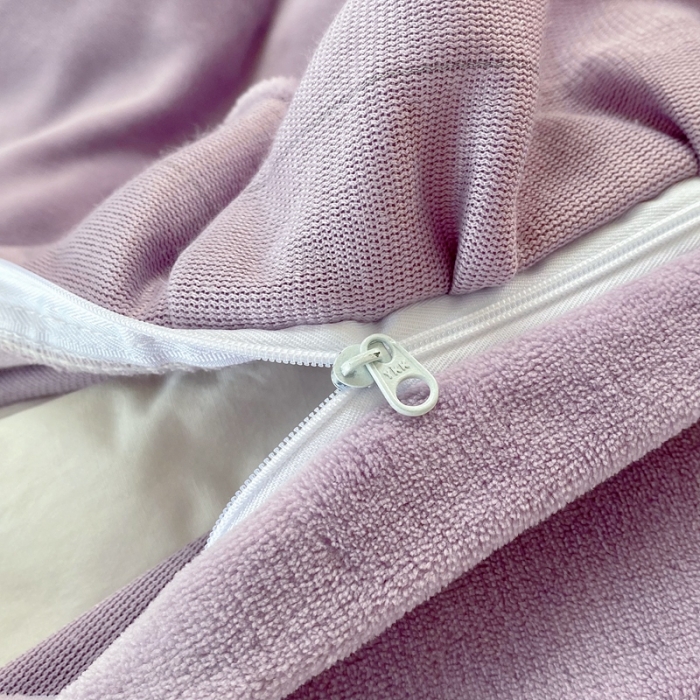 91家纺网 家纺一手货源 找家纺 六巷胡同 2021新款牛奶绒ins混搭花边款四件套 淡紫浅灰