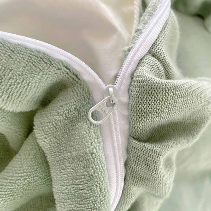 91家纺网 家纺一手货源 找家纺 六巷胡同 2021新款牛奶绒ins混搭花边款四件套 豆绿浅灰