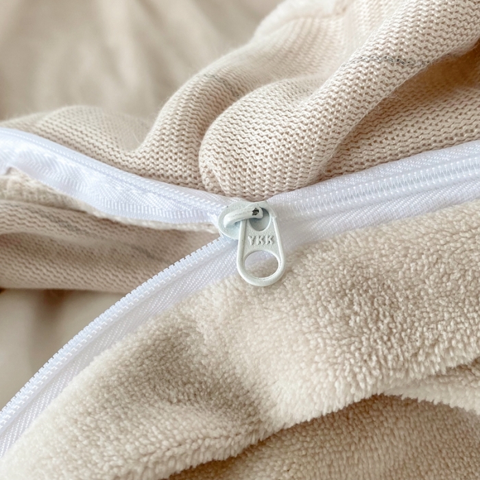 91家纺网 家纺一手货源 找家纺 六巷胡同 2021新款牛奶绒ins混搭花边款四件套 浅灰雾蓝