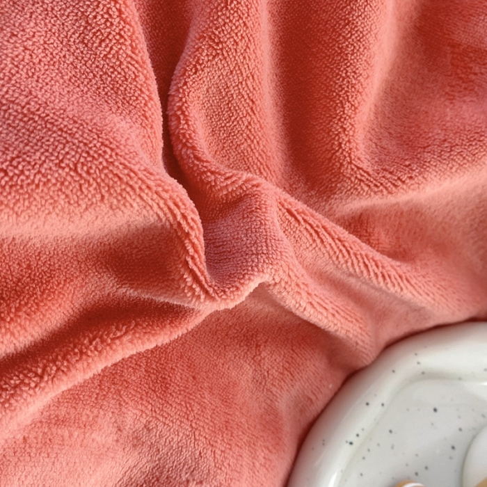 91家纺网 家纺一手货源 找家纺 六巷胡同 2021新款牛奶绒ins混搭花边款四件套 砖红橘粉