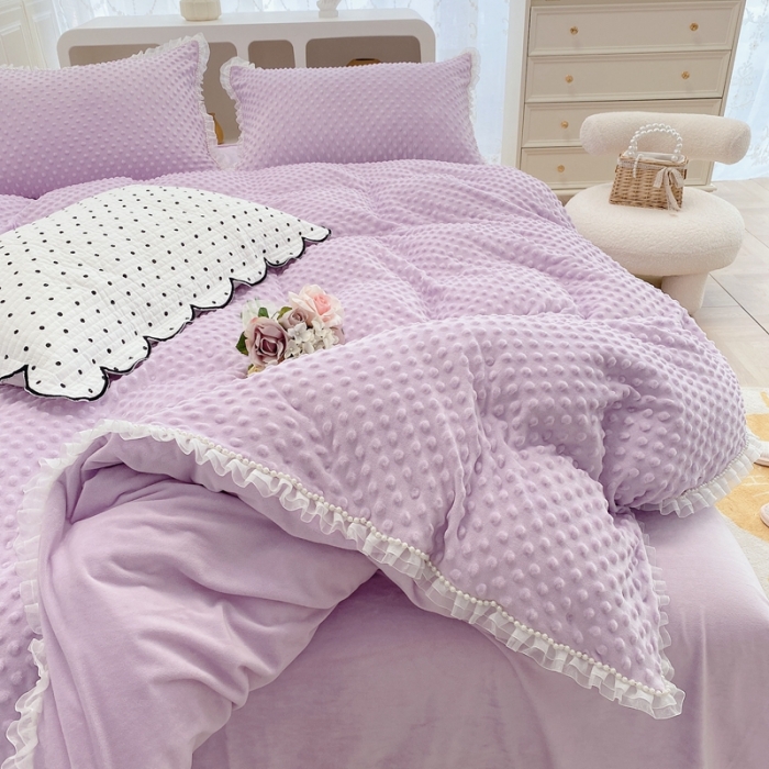 91家纺网 家纺一手货源 找家纺 玛奇朵 2021新款豆豆绒珍珠款四件套-梦露系列 梦露-丁香紫