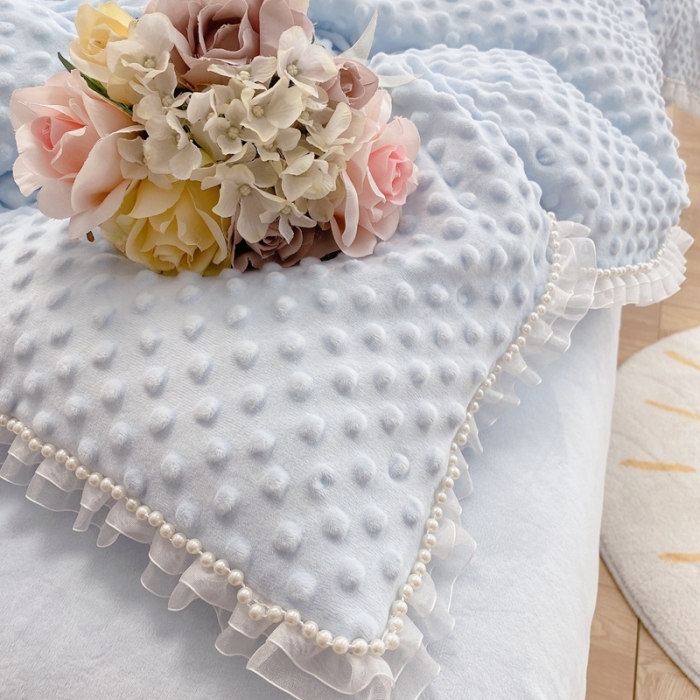 91家纺网 家纺一手货源 找家纺 玛奇朵 2021新款豆豆绒珍珠款四件套-梦露系列 梦露-婴儿蓝