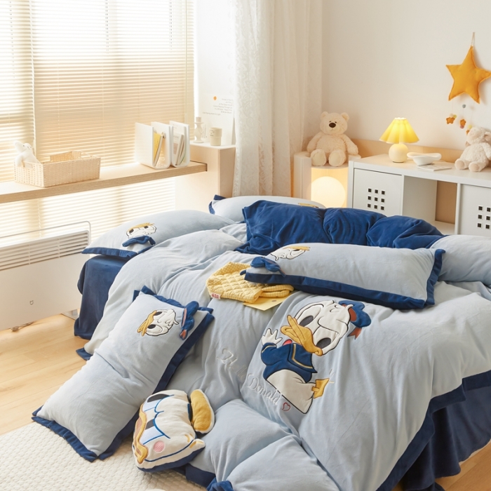 91家纺网 家纺一手货源 找家纺 （总）朗莎家纺 2021新款贴布绣牛奶绒四件套