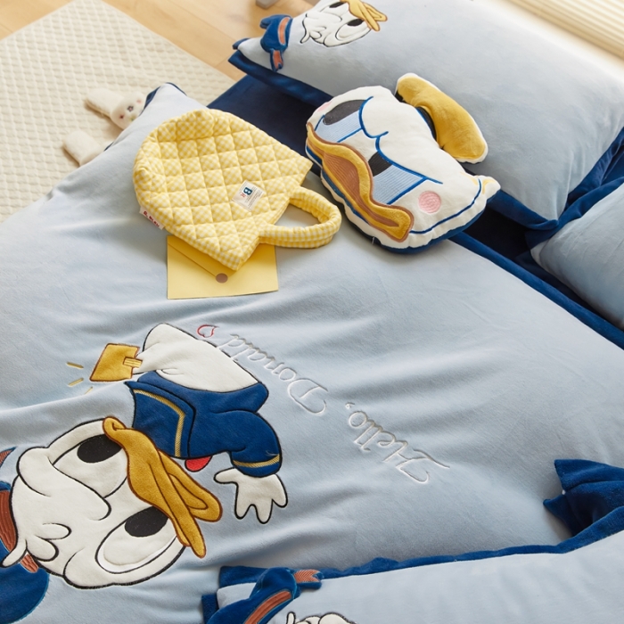 91家纺网 家纺一手货源 找家纺 （总）朗莎家纺 2021新款贴布绣牛奶绒四件套