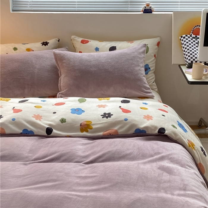 91家纺网 家纺一手货源 找家纺 （总）棉眠 2021新款纯色拼卡通牛奶绒四件套