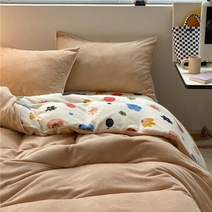 91家纺网 家纺一手货源 找家纺 （总）棉眠 2021新款纯色拼卡通牛奶绒四件套