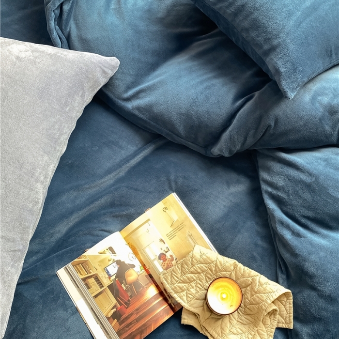 91家纺网 家纺一手货源 找家纺 棉眠 2021新款秋冬纯色牛奶绒四件套 冰岛蓝+雾霾蓝灰