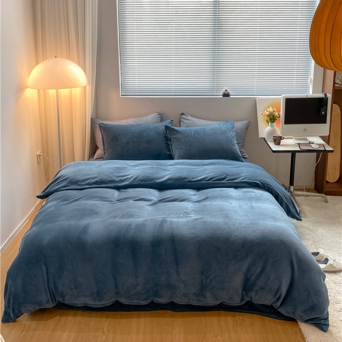 91家纺网 家纺一手货源 找家纺 棉眠 2021新款秋冬纯色牛奶绒四件套 冰岛蓝+雾霾蓝灰