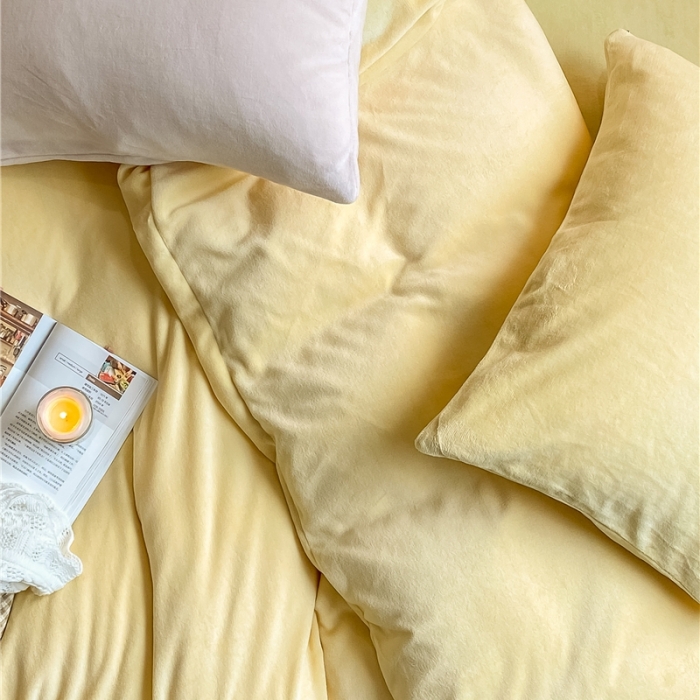 91家纺网 家纺一手货源 找家纺 棉眠 2021新款秋冬纯色牛奶绒四件套 小鸡黄+奶咖