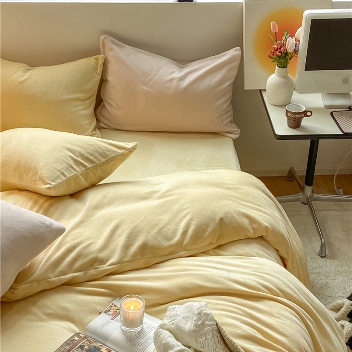 91家纺网 家纺一手货源 找家纺 棉眠 2021新款秋冬纯色牛奶绒四件套 小鸡黄+奶咖