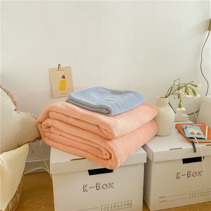 91家纺网 家纺一手货源 找家纺 棉眠 2021新款秋冬纯色牛奶绒四件套 珊瑚粉+雾霾蓝