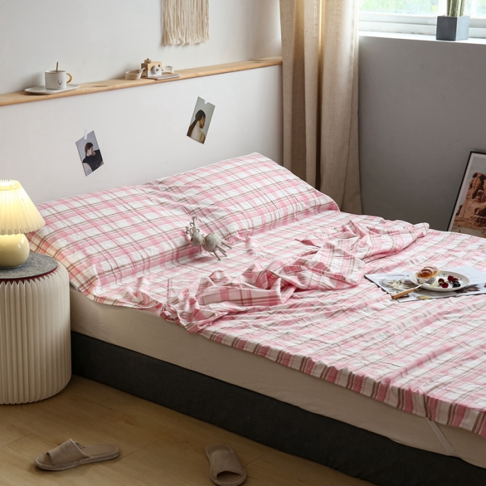 91家纺网 家纺一手货源 找家纺 安莱生活 2021新款全棉水洗棉色织睡袋 草莓格