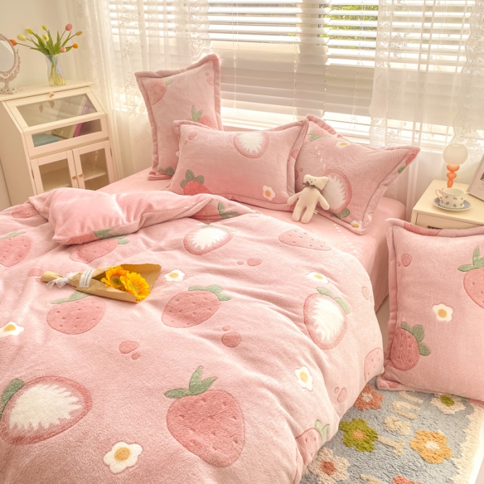 91家纺网 家纺一手货源 找家纺 川悦生活 2021新款立体雪花绒四件套直播供货 小草莓粉