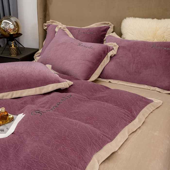 91家纺网 家纺一手货源 找家纺 骏腾 2022新款酒店风雕花牛奶绒刺绣款四件套-浪漫满屋 豆沙