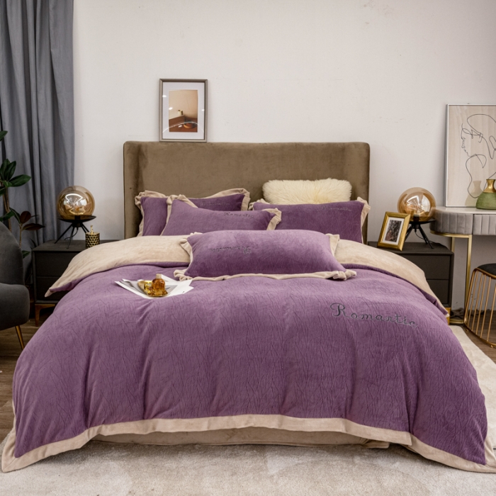 91家纺网 家纺一手货源 找家纺 骏腾 2022新款酒店风雕花牛奶绒刺绣款四件套-浪漫满屋 风铃紫