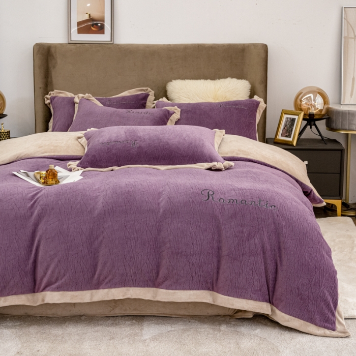 91家纺网 家纺一手货源 找家纺 骏腾 2022新款酒店风雕花牛奶绒刺绣款四件套-浪漫满屋 风铃紫