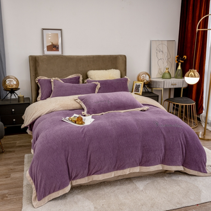 91家纺网 家纺一手货源 找家纺 骏腾 2022新款酒店风雕花牛奶绒刺绣款四件套-浪漫满屋 风铃紫