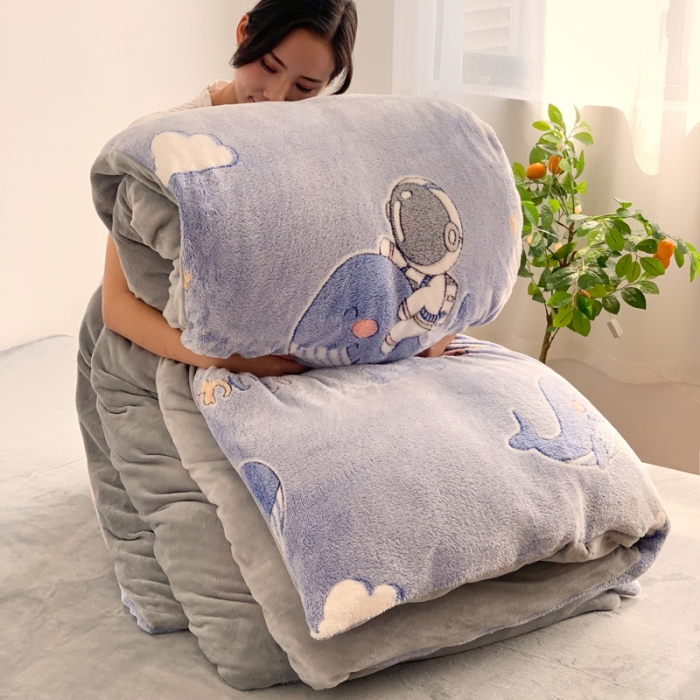 91家纺网 家纺一手货源 找家纺 慕尚 2022新款5D雪花绒单品被套 小鲸鱼