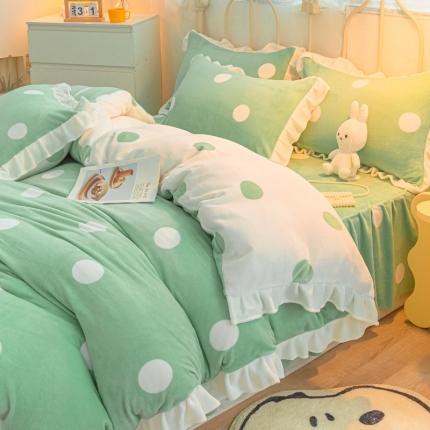 91家纺网 家纺一手货源 找家纺 麦朵 2021新款牛奶绒花边款波点系列四件套 绿色白波点