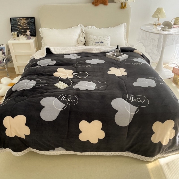 91家纺网 家纺一手货源 找家纺 慕尚 2022新款牛奶绒贝贝绒三层加厚毛毯 爱心云