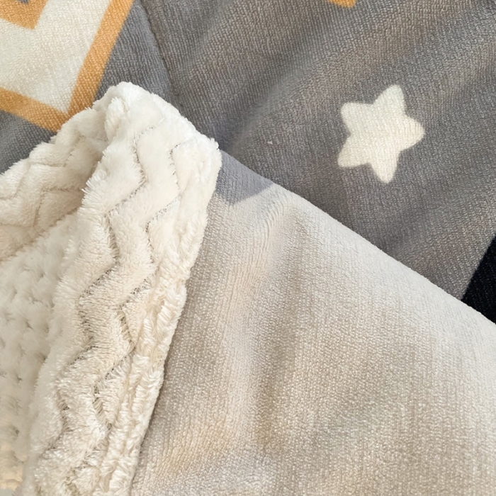 91家纺网 家纺一手货源 找家纺 慕尚 2022新款牛奶绒贝贝绒三层加厚毛毯 波西米亚