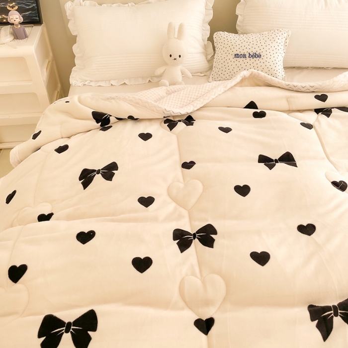 91家纺网 家纺一手货源 找家纺 慕尚 2022新款牛奶绒贝贝绒三层加厚毛毯 蝴蝶结