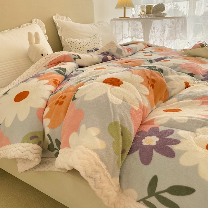 91家纺网 家纺一手货源 找家纺 慕尚 2022新款牛奶绒贝贝绒三层加厚毛毯 花海