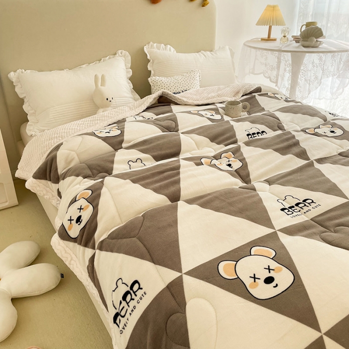 91家纺网 家纺一手货源 找家纺 慕尚 2022新款牛奶绒贝贝绒三层加厚毛毯 几何