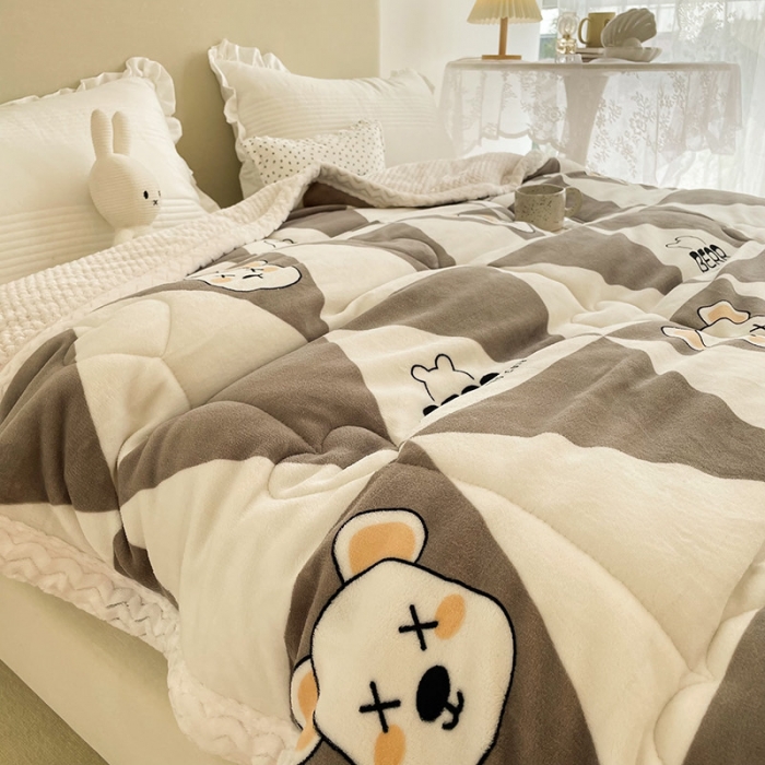 91家纺网 家纺一手货源 找家纺 慕尚 2022新款牛奶绒贝贝绒三层加厚毛毯 几何