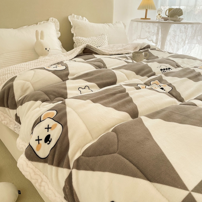 91家纺网 家纺一手货源 找家纺 慕尚 2022新款牛奶绒贝贝绒三层加厚毛毯 几何