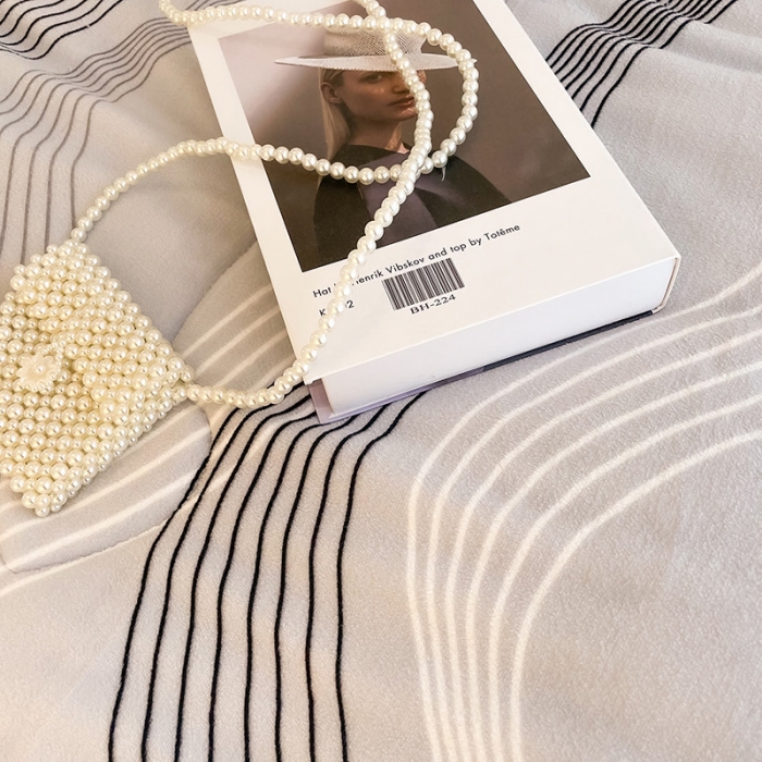 91家纺网 家纺一手货源 找家纺 慕尚 2022新款牛奶绒贝贝绒三层加厚毛毯 简约