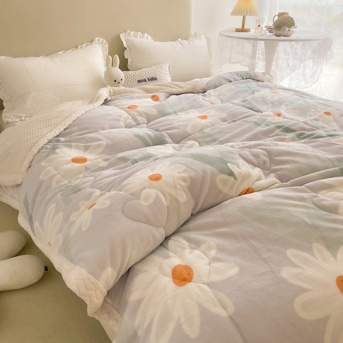 91家纺网 家纺一手货源 找家纺 慕尚 2022新款牛奶绒贝贝绒三层加厚毛毯 蓝菊