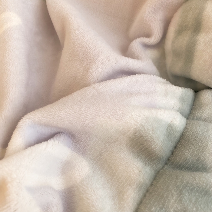 91家纺网 家纺一手货源 找家纺 慕尚 2022新款牛奶绒贝贝绒三层加厚毛毯 蓝菊