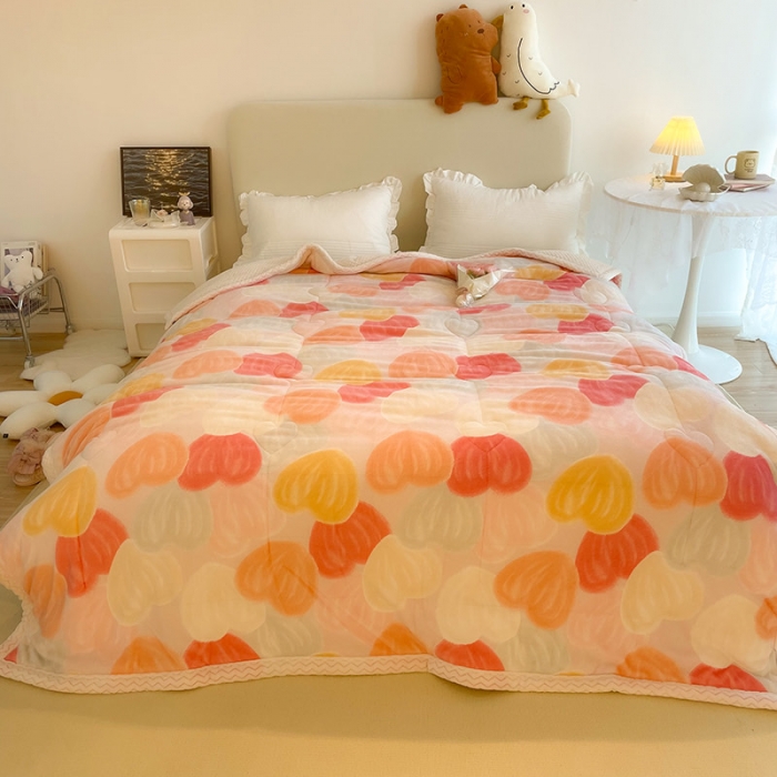 91家纺网 家纺一手货源 找家纺 慕尚 2022新款牛奶绒贝贝绒三层加厚毛毯 桃桃