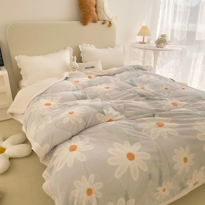 91家纺网 家纺一手货源 找家纺 慕尚 2022新款牛奶绒贝贝绒三层加厚毛毯 蓝菊