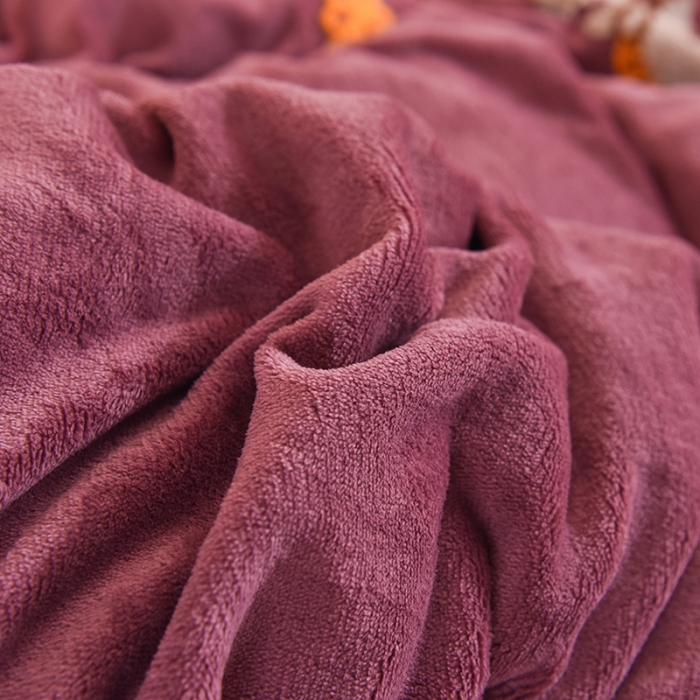 91家纺网 家纺一手货源 找家纺 甜之梦 2025新款毛巾绣牛奶绒单被套 乖乖龙紫豆沙