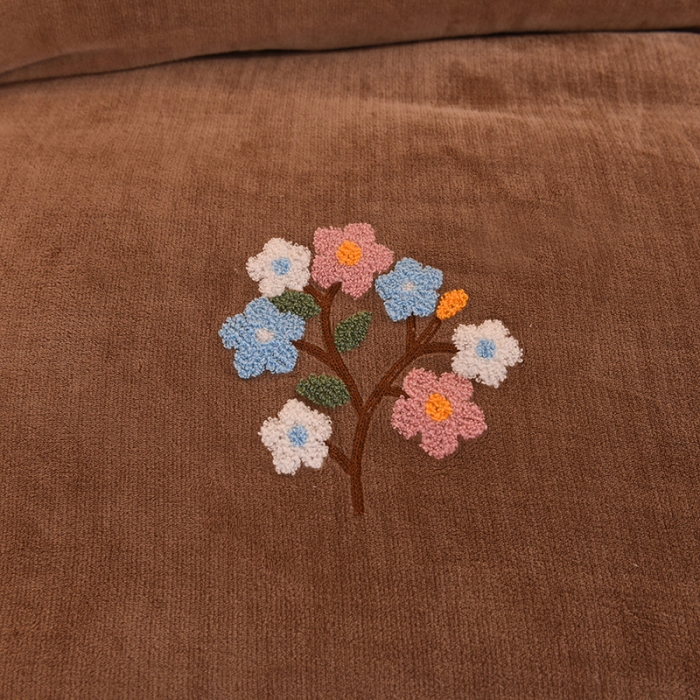 91家纺网 家纺一手货源 找家纺 甜之梦 2025新款毛巾绣牛奶绒单被套 满天星奶茶咖