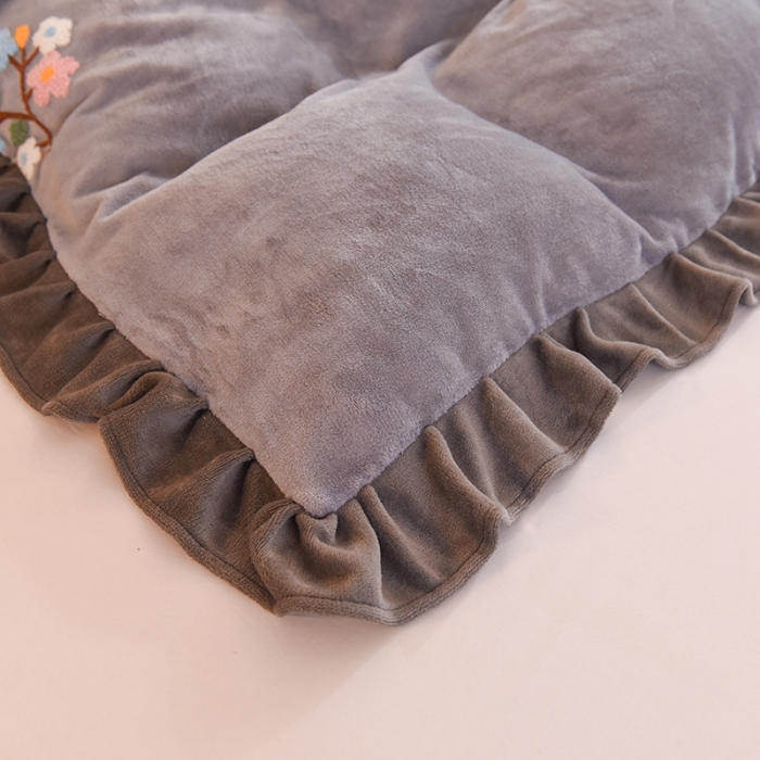 91家纺网 家纺一手货源 找家纺 甜之梦 2025新款毛巾绣牛奶绒单被套 满天星浅灰