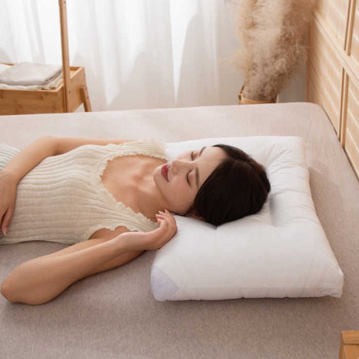 91家纺网 家纺一手货源 找家纺 锦绣万家 2021新款全棉分区定型枕水洗羽丝绒护颈枕 水洗定型枕