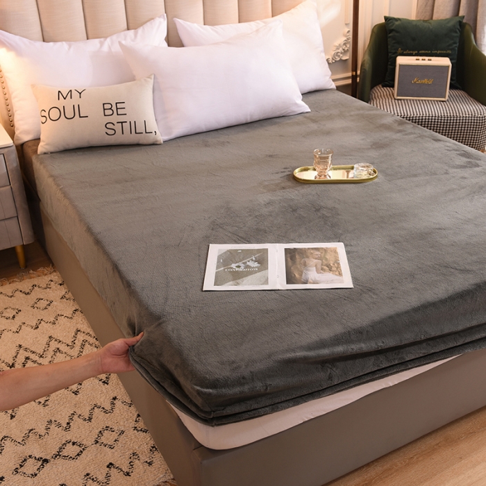 91家纺网 家纺一手货源 找家纺 甜之梦 2025新款毛巾绣牛奶绒单床笠 乖乖龙深灰