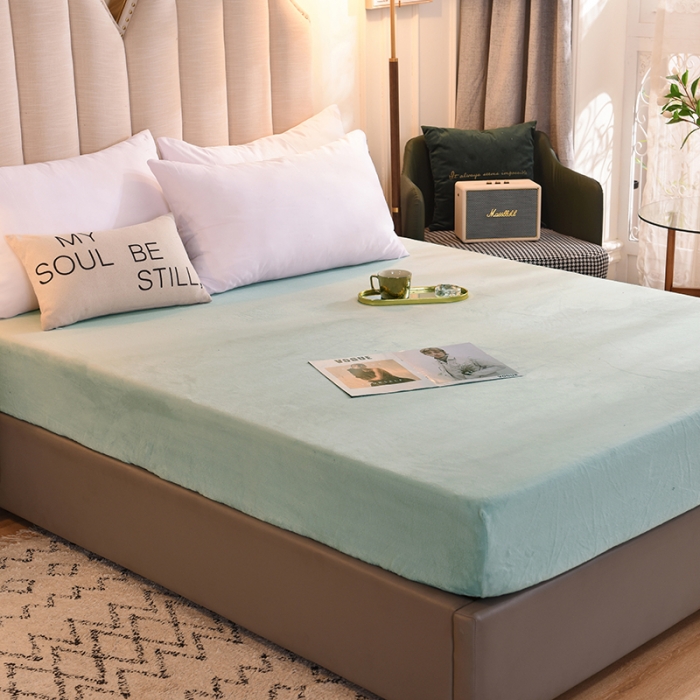 91家纺网 家纺一手货源 找家纺 甜之梦 2025新款毛巾绣牛奶绒单床笠 满天星嫩绿