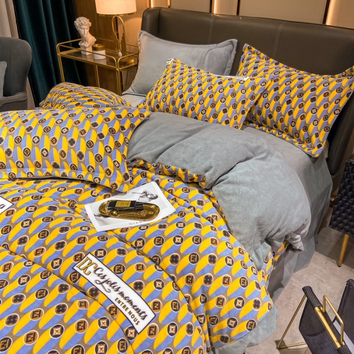 91家纺网 家纺一手货源 找家纺 眠帛 2021新款牛奶绒印花宽边拼角四件套 劳伦斯