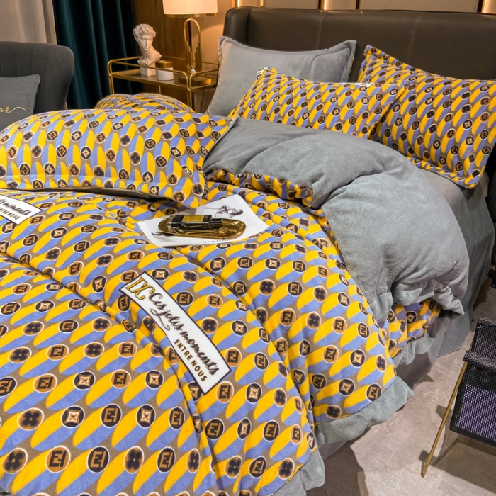 91家纺网 家纺一手货源 找家纺 眠帛 2021新款牛奶绒印花宽边拼角四件套 劳伦斯